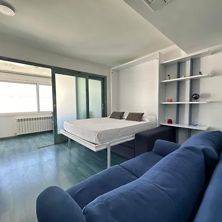 Agi Avenida Apartment
