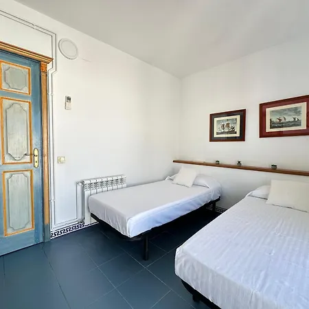 Apartment Agi Avenida *