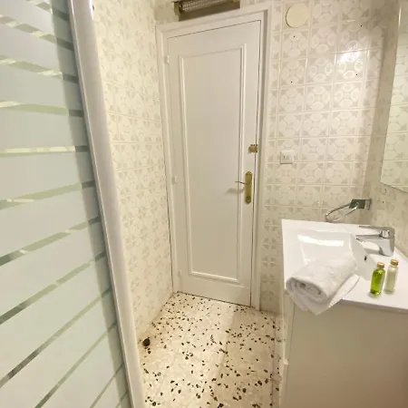 Apartment Agi Avenida *