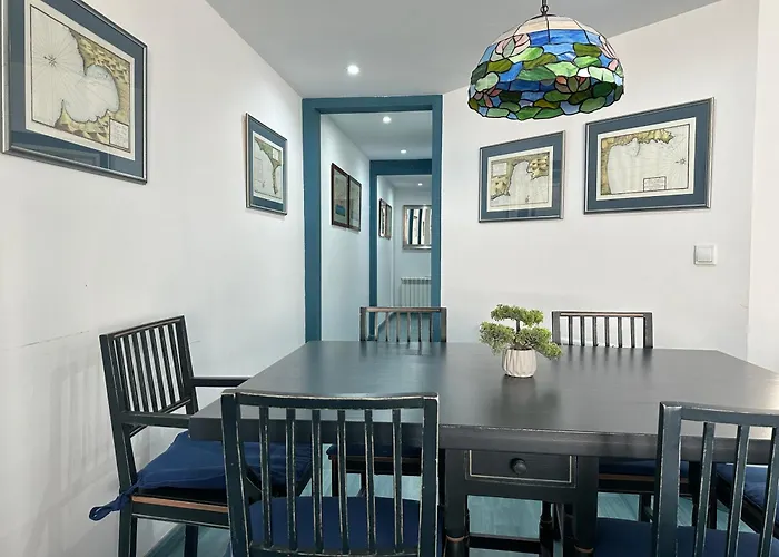 Agi Avenida Apartament Roses