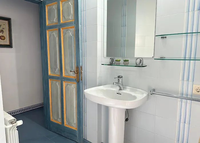 Agi Avenida Apartament Roses