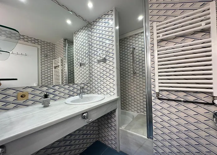 Agi Avenida Apartament *