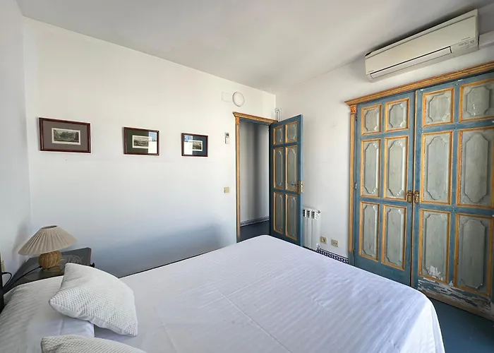 Agi Avenida Apartament
