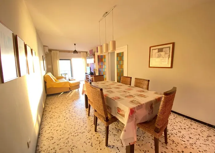 Apartament Agi Avenida *